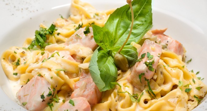 This Creamy Chicken Pasta Dish Will Be The Best Thing You Have Had In Your Mouth All Week!