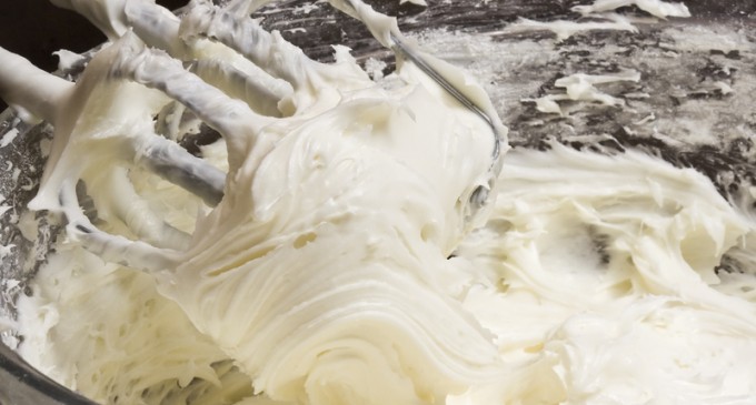 Make A Bowl Of This Homemade, Creamy Vanilla Frosting With Just A Few Ingredients & In Minutes