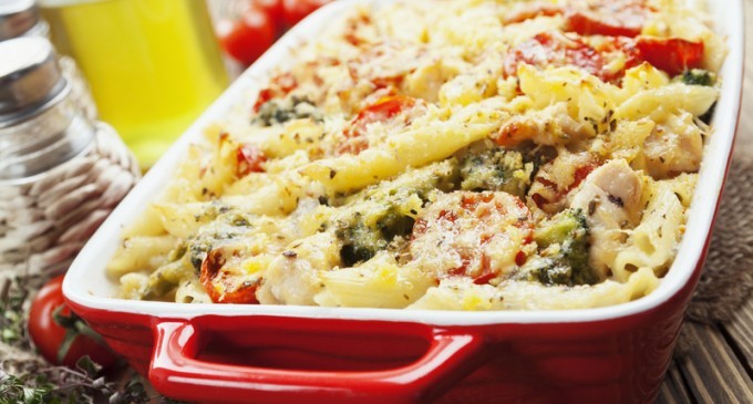 What Better Way To Get Your Protein & Nutrients Than With This Chicken Broccoli Bake?
