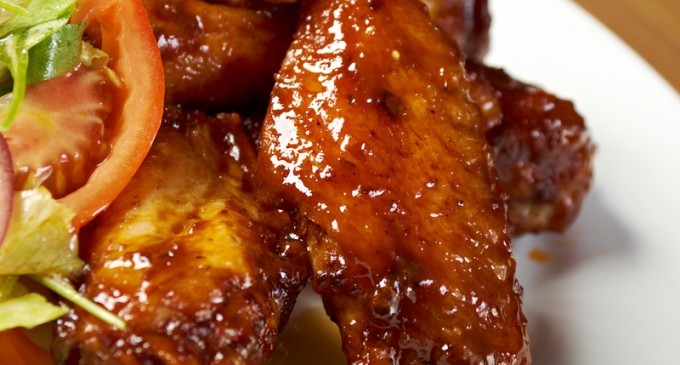 If You Like BBQ Then You Are Going To Love These Honey BBQ Chicken Wings Straight Outta Your Oven