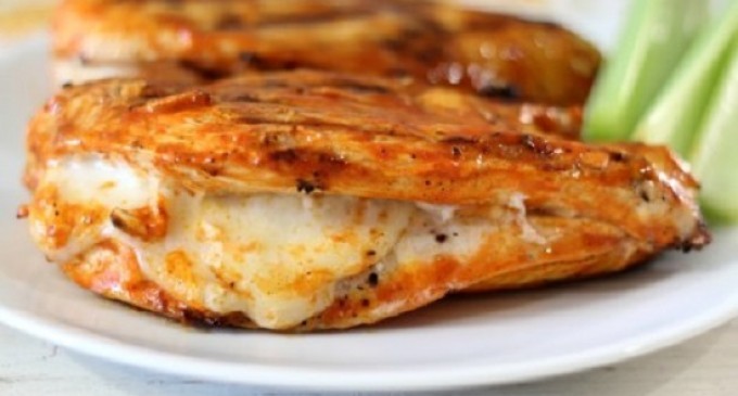 Grilled Buffalo Chicken Stuffed With Mozzarella