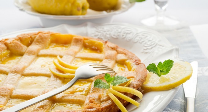 Who Needs Lemon Bars When You Can Make This Lemon Chess Pie? The Crust & Filling Is Way Better!