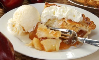 This Homemade Southern Apple Pie Couldn’t Get Any Better; We’re Giving Credit To This Special Ingredient!