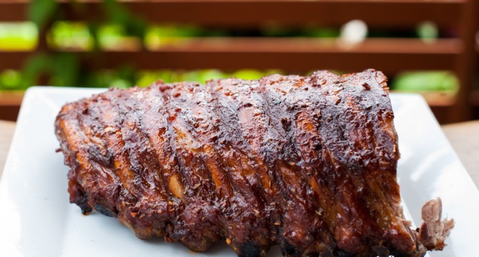 These Memphis-Style Pork Ribs Are Perfectly Seasoned & Tender. You Have To See How We Made That Rub!