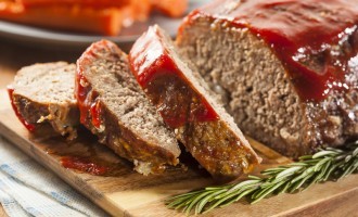 Paula Deen’s Good Ol’ Fashioned Southern Meatloaf