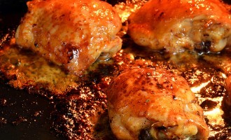 Could This Chicken With A Golden Brown Sugar Glaze Look Any More Tempting?