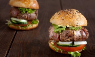 Bacon Makes Everything Better: Before The Next Time You Barbecue You Might Want To Check This Out!