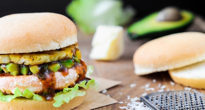 Who Needs Regular Hamburgers When You Can Make These Pineapple Chicken Sliders!