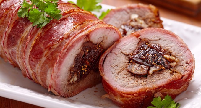 PREPARE TO START DROOLING: This Bacon Wrapped Tenderloin Is A Meat Lovers Dream Come True