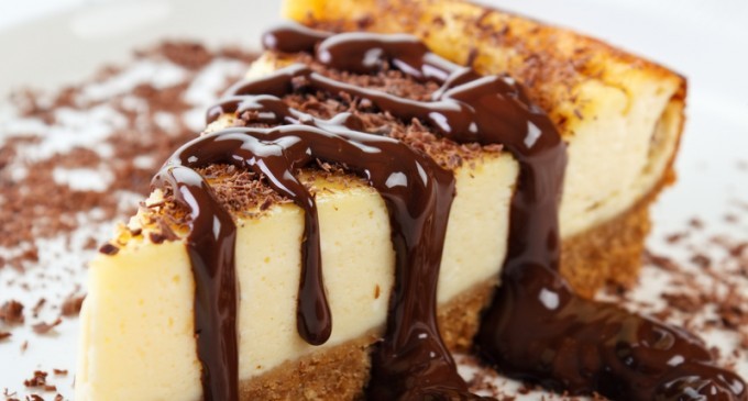 Who Would Have Ever Thought You Could Make Cheesecake In A Slow-Cooker?