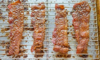 Be Sure To Make Extra Of These Praline Bacon Strips… We Devoured All Of Ours In Minutes!