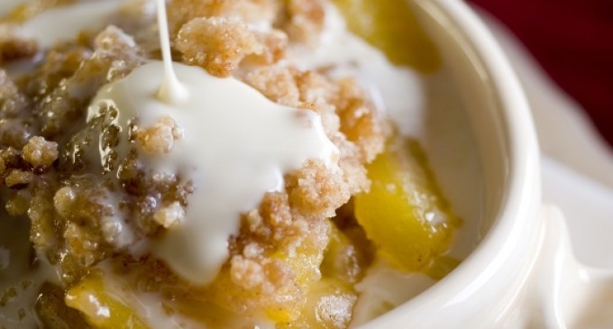 Nothing Beats A Warm Apple Cobbler With A Cinnamon Sugar Crust – Find Out How Simple It Is To Make!