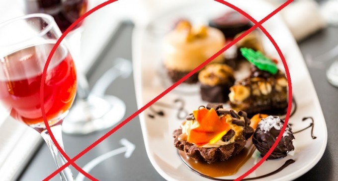 Eleven Anti-Aphrodisiacs That You Should Avoid If Your Trying To Get Some ‘Alone Time’ After Dinner