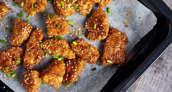 These Crispy Pretzel Crusted & Honey Mustard Chicken Nuggets Can Be Easily Made In 30 Minutes