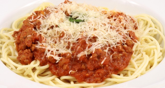 This Old Fashioned Meaty Sauce Brings Back Some Old-School Ingredients That Give It Extra Flavor!