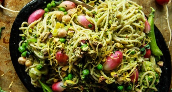 This Pasta May Have A Strange Sauce But We Guarantee You’ll Be Begging For Seconds That First Bite!