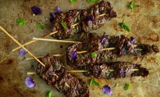 It Could Be Cause Of The Marinade Or The Seasoning But These Beef Skewers Are Super Addicting!