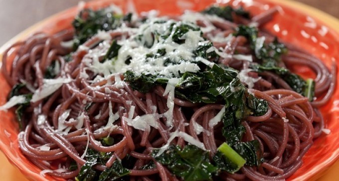 Who Needs Water To Boil Noodles? Use Red Wine Instead! I Was Shocked At How It Tastes!