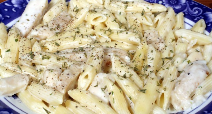 This Chicken Alfredo Recipe Is So Delicious You May Think You Just Had A Little Taste Of Italy!