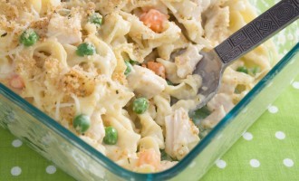 This Comforting Chicken Noodle Soup Casserole Has Everything We Could Ever Want In One Simple Recipe!