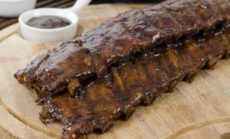The Secret To These Sweet & Spicy Ribs Is The Asian Marinade We Added – The Result Are Mouthwatering!