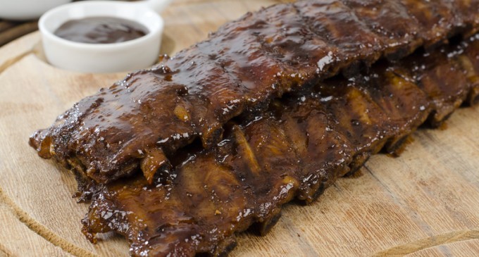 The Secret To These Sweet & Spicy Ribs Is The Asian Marinade We Added – The Result Are Mouthwatering!