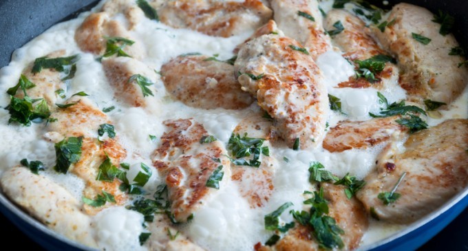 This Creamy Chicken Stew Might Look Like A Belly-Buster But It’s Actually Super Lean & A Great Weeknight Meal!