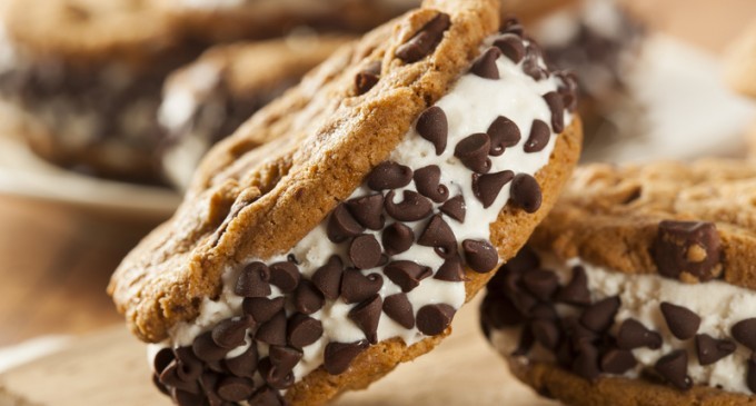 Giant Chipwich Ice Cream Sandwich: Because You Can Do Better Than What The Ice Cream Man Sells