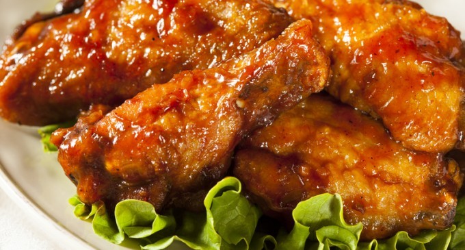 Check Out This Copy Cat Recipe For Chili’s Buffalo Wild Wings – They Couldn’t Be Easier To Make!