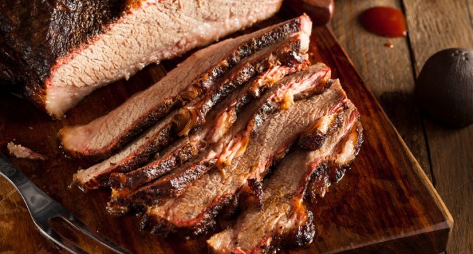 You’ll Never Guess That This Smokey, Tender & Juicy Barbecued Beef Brisket Was Cooked In The Oven