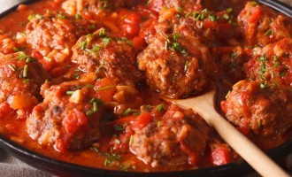 These Savory Meatballs Couldn’t Get Any Better; Seriously This Secret Ingredient Made A HUGE DIFFERENCE