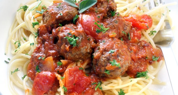 An All-American Classic Everyone Should Know How To Make: Spaghetti With Homemade Meatballs