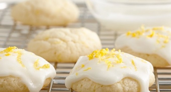 These Lemon Glazed Cream Cheese Cookies Are So Amazing You Won’t Believe How Easy It Is To Make Them!