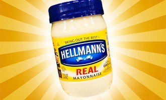 Mayo Selfies Are The Newest Thing To Hit The Food Scene & We Are Starting To Get Grossed Out By It!!!