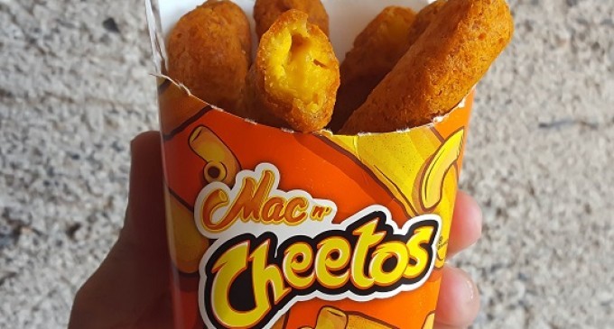 Burger King Just Released It’s Newest Creation: The Mac N’ Cheetos & People Are Going Crazy Over Them!