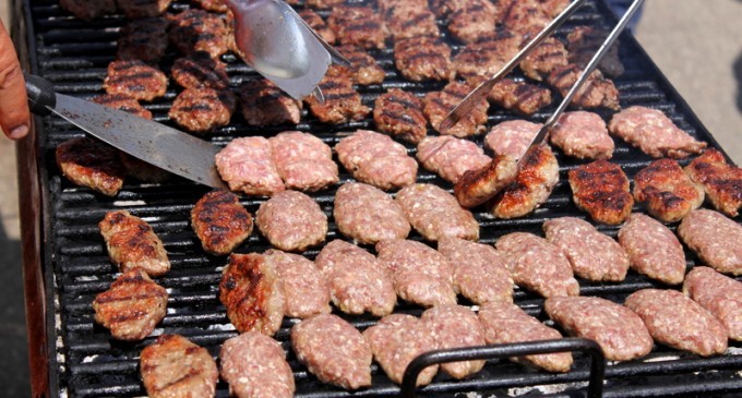 These Inexpensive Tools From The Home Depot Are Perfect For Any Grill Master & They’re Cheap!