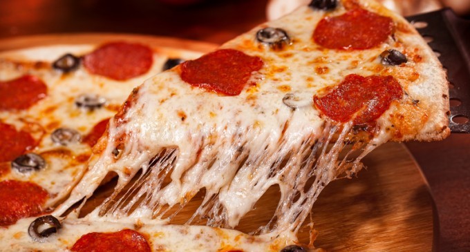 The Best Pizzerias Across The Nation – Did Your Home Town Pizza Joint Make The List?