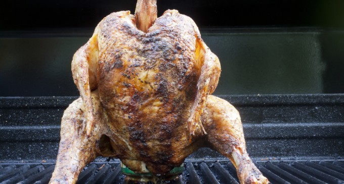 How To Grill The Perfect Beer Can Chicken Without Fail Every Single Time!