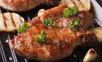 Are You Making Pork Chops For Dinner? We Just Found The Perfect Seasoning That Makes Them Better!