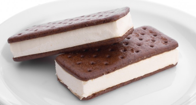 Ever Wondered Why Wal-Mart’s Famous Chocolate & Vanilla Ice Cream Sandwiches Never Melt In The Sun?
