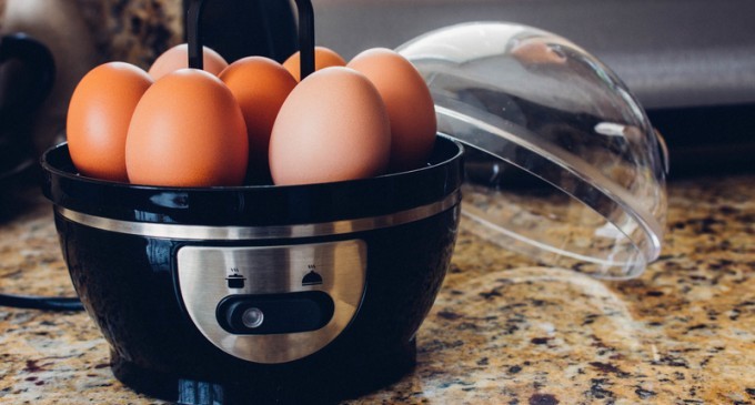 Ten Cooking Gadgets You Need To Have In Your Kitchen That Make Cooking A Heck Of A Lot Easier!