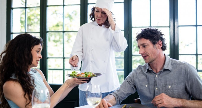 The Most  Aggravating Down Right Embarrassing Stories Of Horrible Customers In Restaurant History!