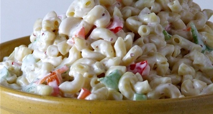 This Macaroni Salad Will Be The Star At Your Next Dinner Party – We Revamped The Ingredients!
