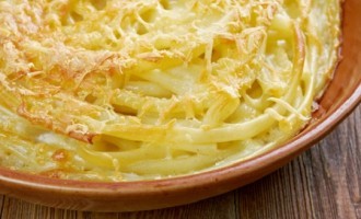 Cooking This Traditional Pasta Dish In The Oven Makes It Taste So Much Better!