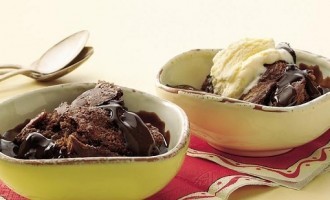 Craving A Rich Chocolaty Dessert? This Pudding Cake is Sure To Satisfy