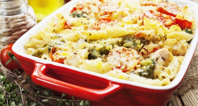 This Cheesy, Hearty Pasta Bake Has Everything You Could Ever Want In A Easy-To-Make Casserole!