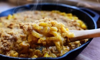 You’ve Got To Try This Mac & Cheese; We Added A Surprise Ingredient You’d Never Expect!