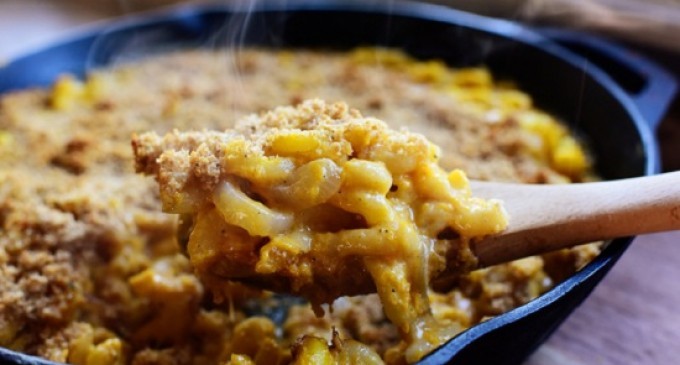 You’ve Got To Try This Mac & Cheese; We Added A Surprise Ingredient You’d Never Expect!
