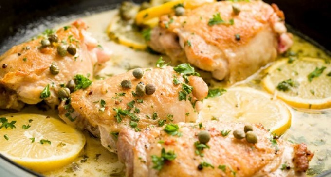 This Lemon Garlic Skillet Chicken Recipe Will Be The New Go To Weeknight Dinner Idea