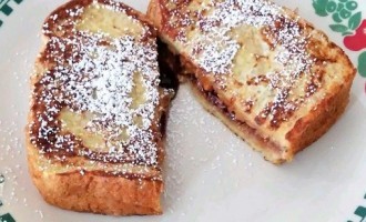 This PP&J Bread Pudding French Toast Is One Delicious Mouthful